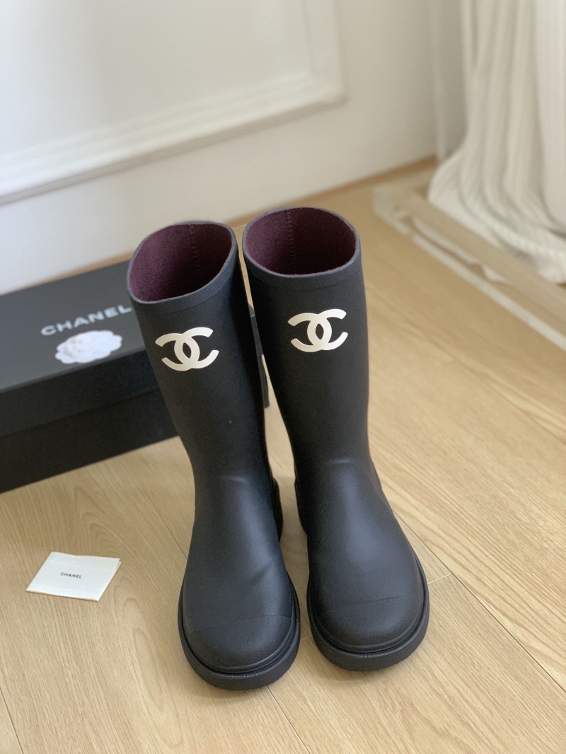 Ch**el boots